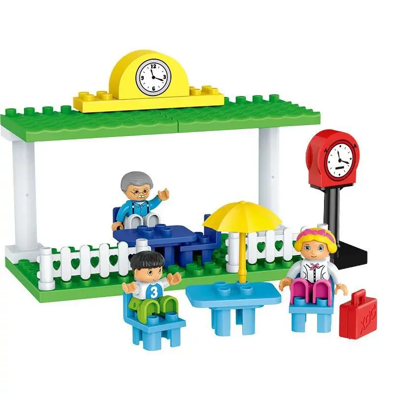 

Hui mei Children Large Granule Building Blocks Toy 125 Granule High Speed Rail EMU Passenger Station Hm311