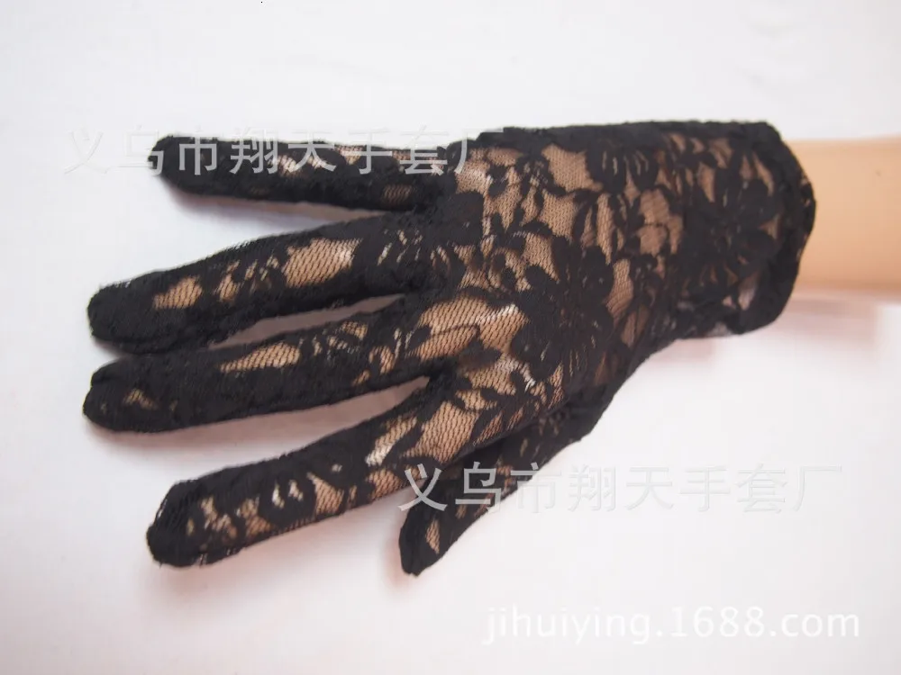 1359529754_1256238502