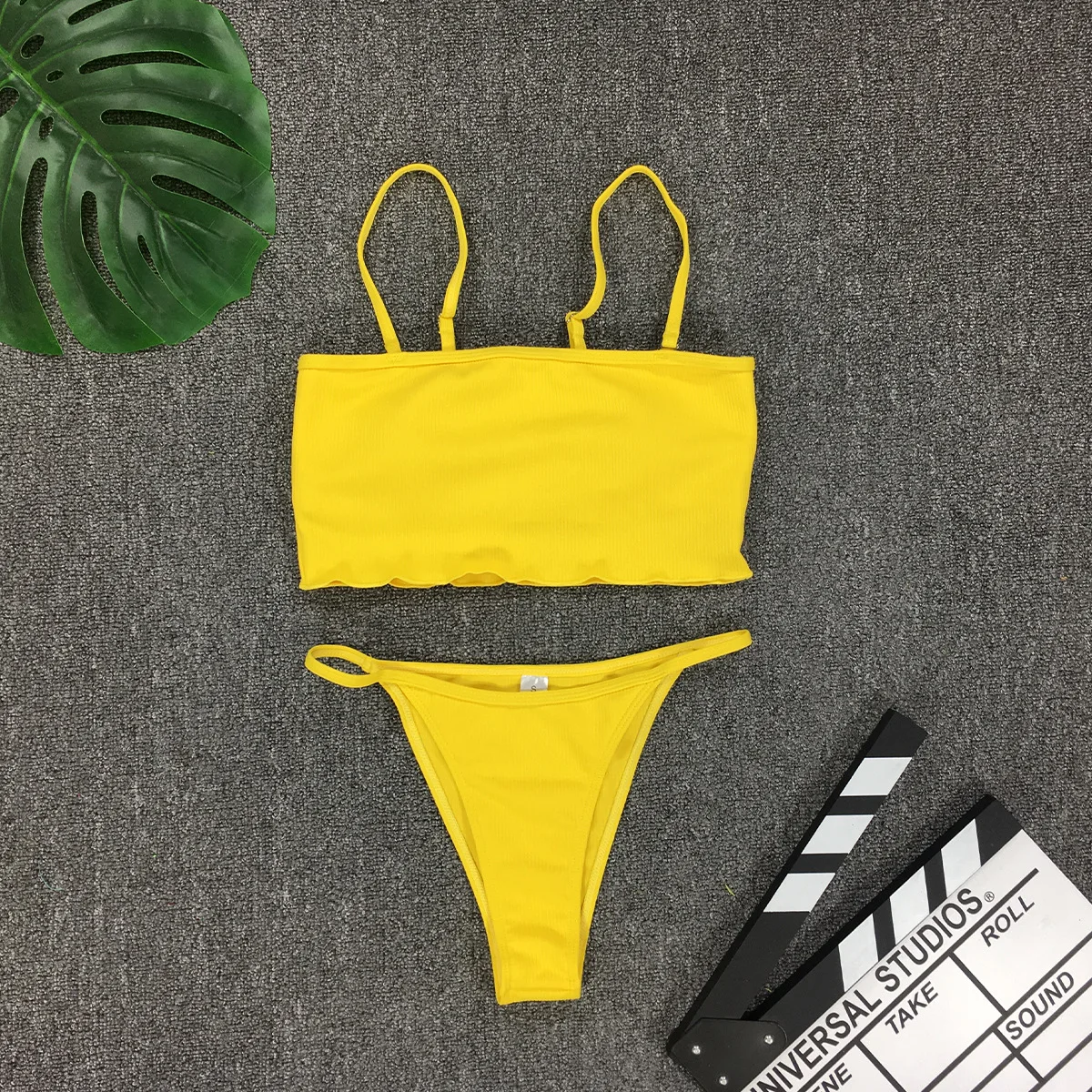 

2019 Retro Sexy Yellow Ribbed Strapless Bandeau Biquini High Cut Thong String Swim Bathing Suit Swimsuit Swimwear Women Bikini