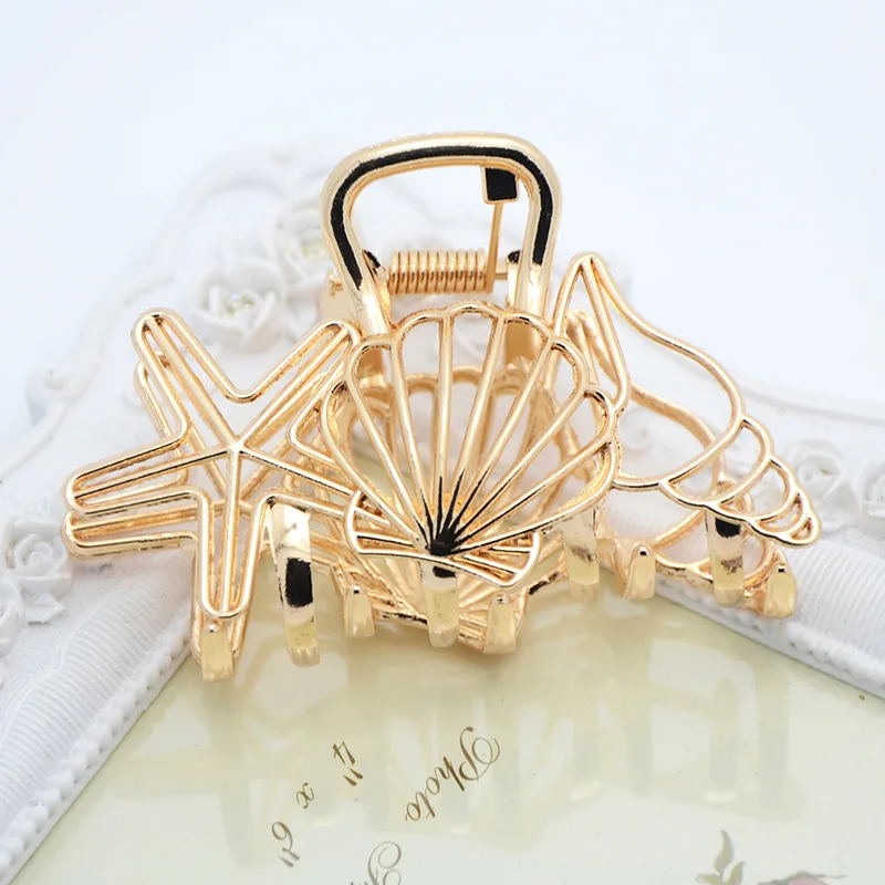 12403929565_837837888