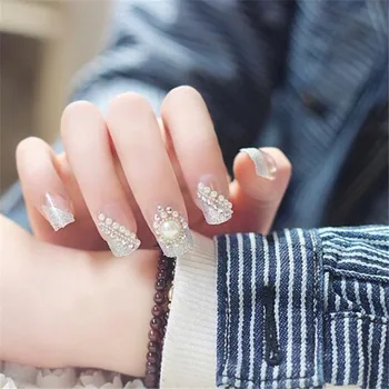 

Wedding Pre Designed False Nails With Glue Sticker Short Square Rinestone Kiss Press On Fake Nails Artificial Clear Unghie Finte