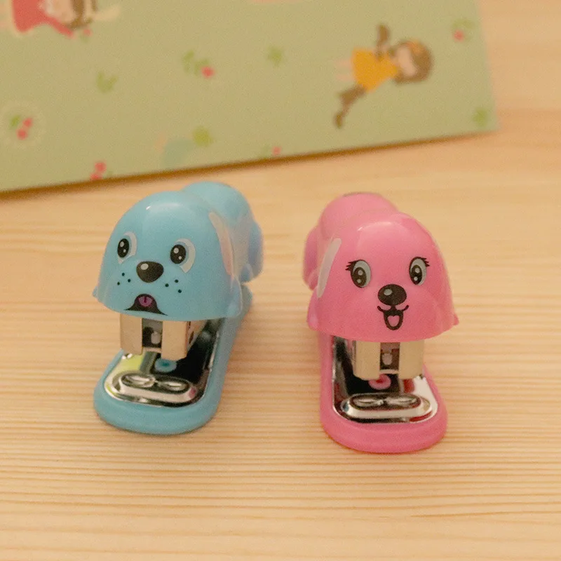 1pc Cute Candy-Colored Puppy Modeling Stapler Kit Sent Staples a Box of Learning Stationery Wholesale | Канцтовары для офиса и