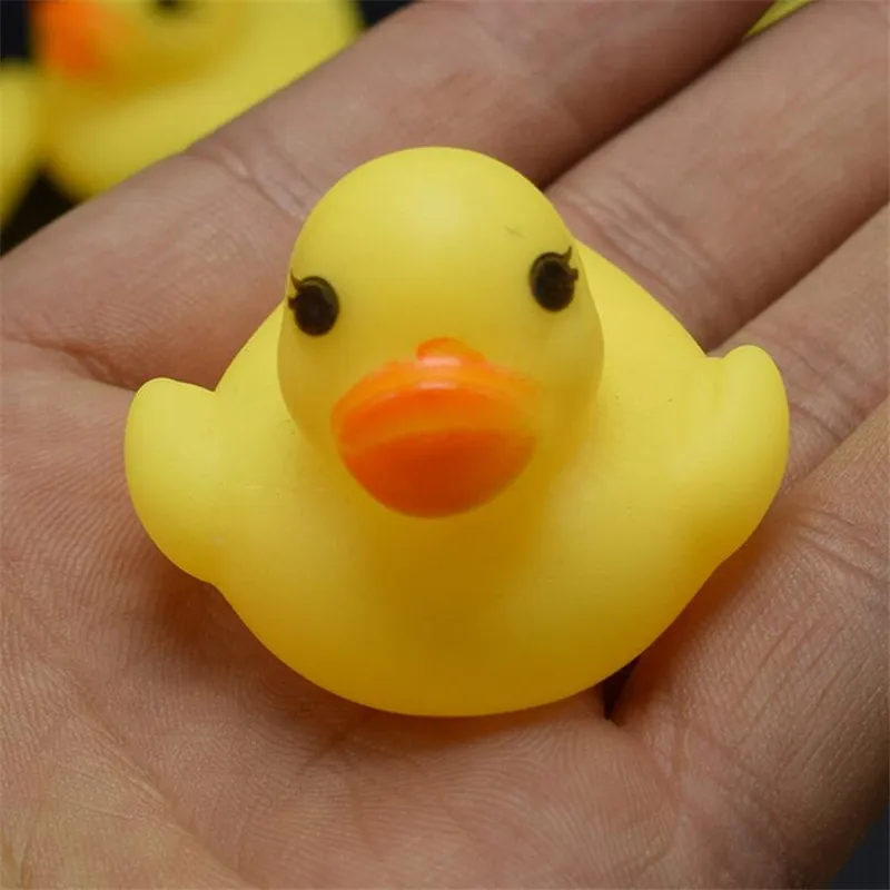 

10 шт./лот 3,5*3,8 см, маленькие детские резиновые утки, Игрушки для ванны, комната для купания, водная забавная игра, игра для новорожденных мальчиков и девочек, игрушки для детей