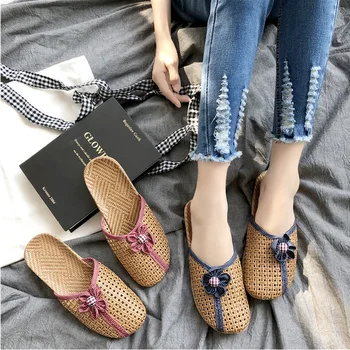 

Summer Home Women Indoor Slippers Cane Weaving Breathable Flower Round Toe Thick Sole Flats Ethnic Casual Ladies Shoes Family