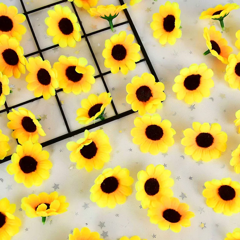 50pcs 4.5cm Silk Sunflower Head Artificial Flower Daisy For Wedding Birthday Party Home Decor Fake Flowers DIY Wreath Supplies | Дом и сад