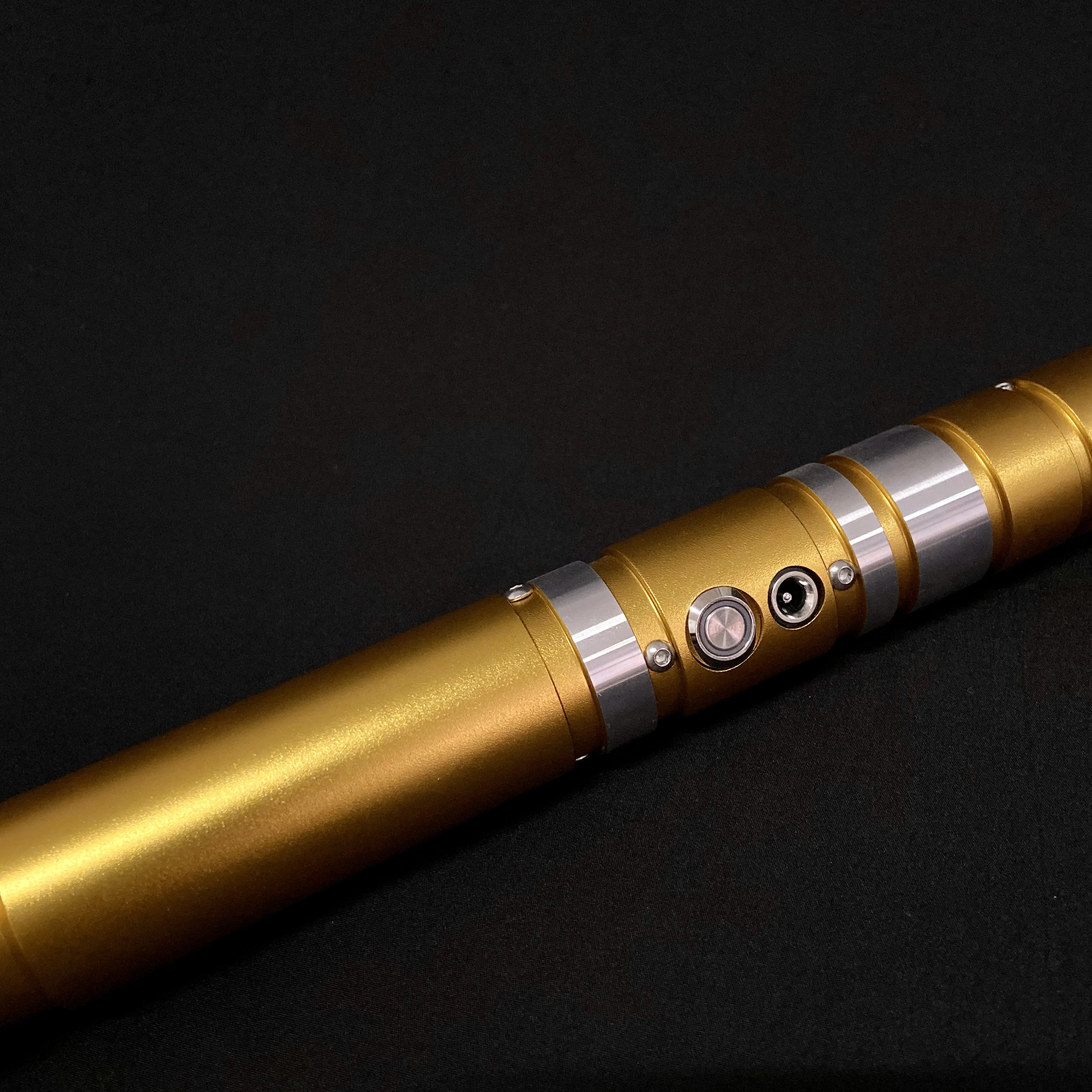 Sable de luz TXQsaber RGB de 1 pulgada, hoja de vaciado FX sable de luz con sonido y luz LED, mango de Metal de juguete para niños - 4
