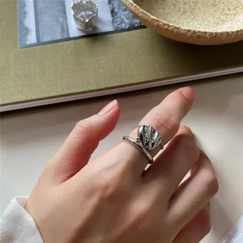 

RUIYI Real 925 Sterling Silver Minimalist Women Fashion Speical-shaped Rings Korean Style Girl Shell Shape Irregular Chic Rings