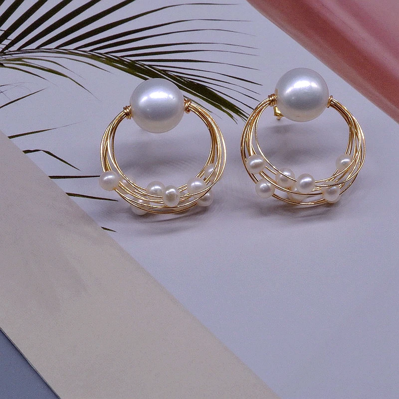 Beautiful White Freshwater Pearl 