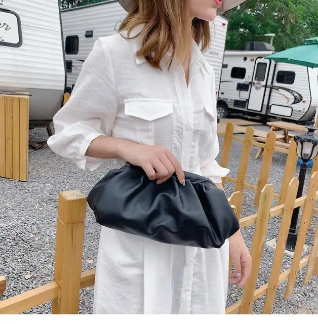 Black Large Женская сумка-мессенджер дизайнерская Ретро простая пельмень модная облачная женская сумка через плечо сумка клатч гофрированная сумка - Цвет: Black Large