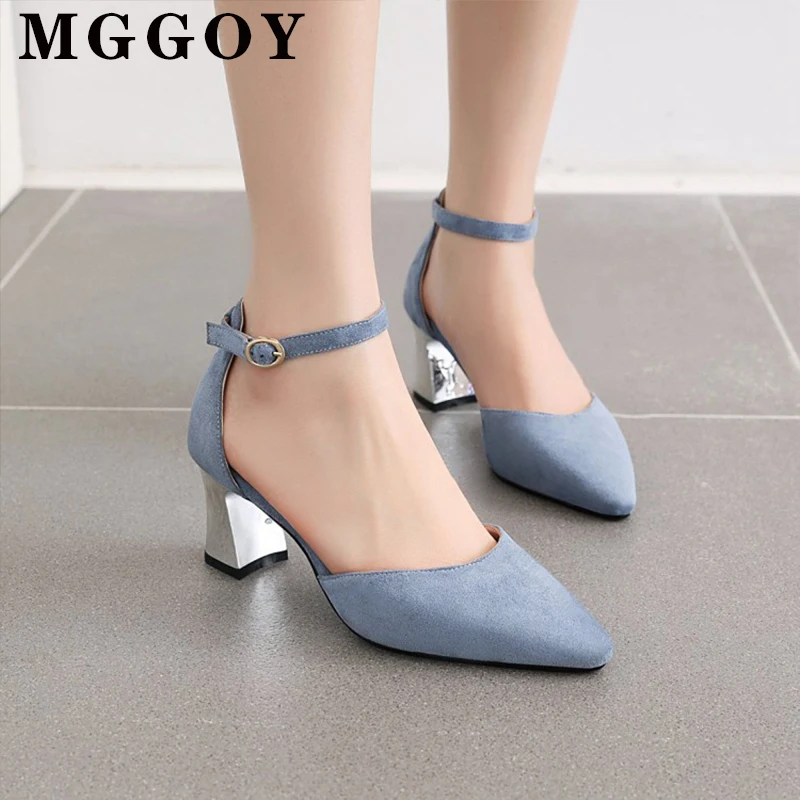 

Large Size Pointed Toe Pumps Women Shoes Ankle Strap Rubber Women's Shoes Lady Sandal Square Heel Sandals Female High Heels New