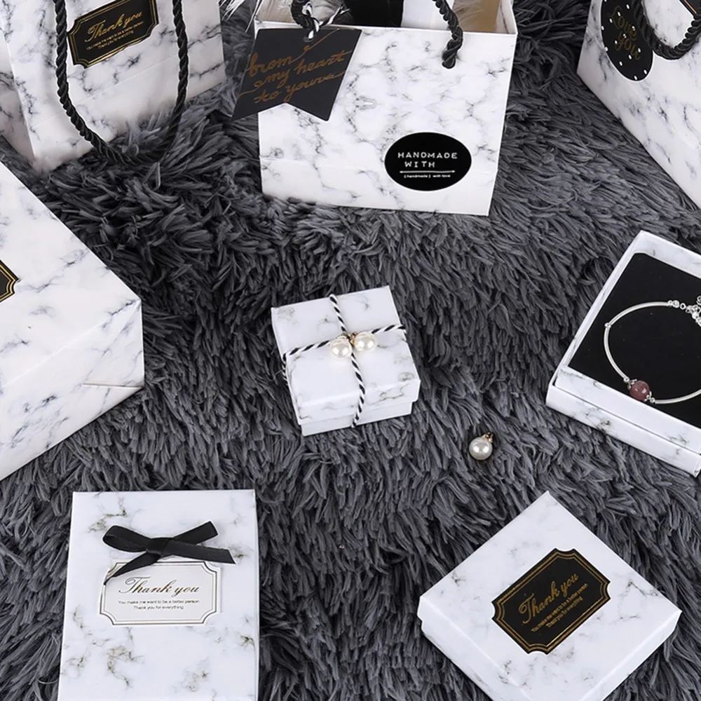 313937_no-logo_313937-1-03-g