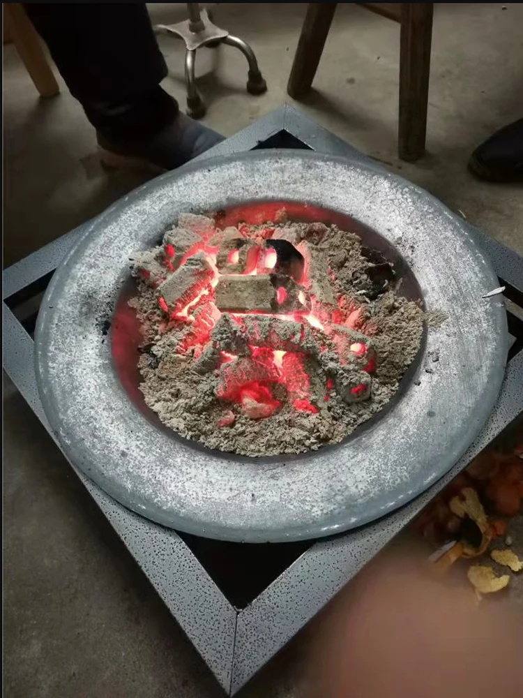 44cm Cast Iron Firepit Multifunctional charcoal grill Brazier
