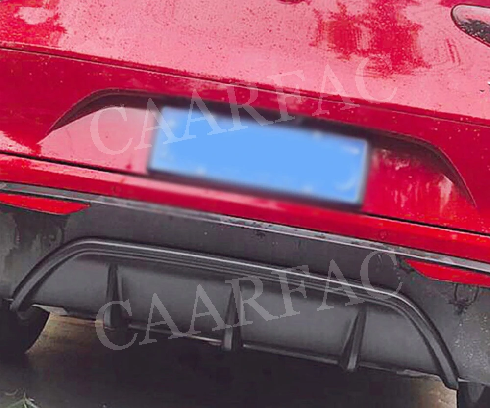 Carbon fiber / ABS Car Rear Lip Diffuser For Alfa Romeo Stelvio Fins Shark Style Skid Plate Car Bumper Guard