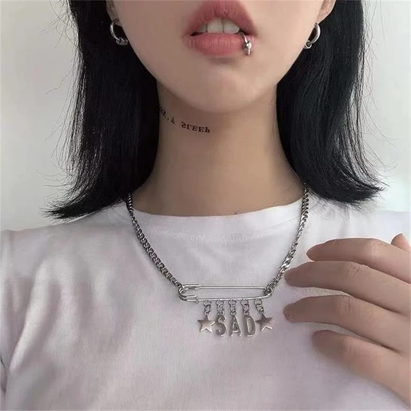 

Rock Hip Hop Punk Safety Pin Letter Star Pendant Harajuku Gothic Metal Choker Necklace for Girls Women Vintage Gift Collares