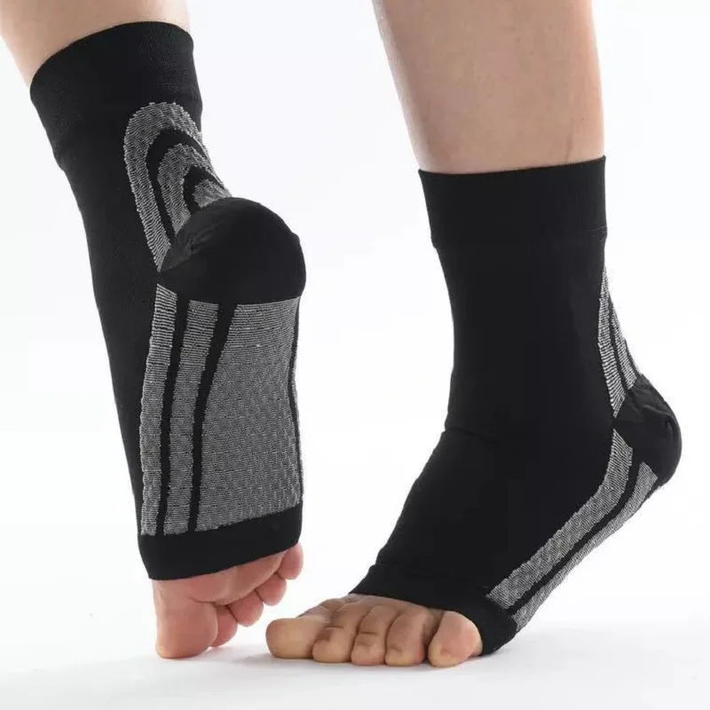 3 Pairs Men's Socks Men Open Toe Compression Socks Short Magic Stovepipe Increase Blood Flow and Reduce Swelling Men's Socks