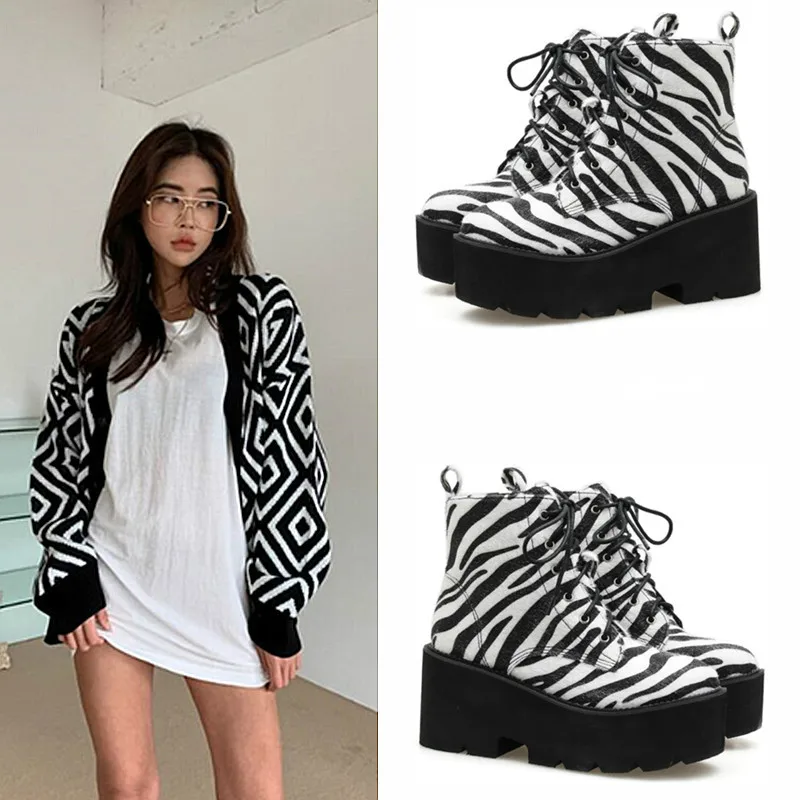 

Street style new autumn and winter Korea fashion cool zebra striped sponge cake thick bottom knight Martin women's boots shoes