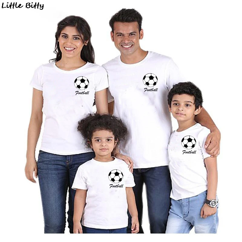 Camiseta estampada a juego para la familia, camisetas de fútbol de manga de algodón para parejas, camisetas para niños del mismo equipo, camiseta a juego|Trajes iguales de familia| - AliExpress