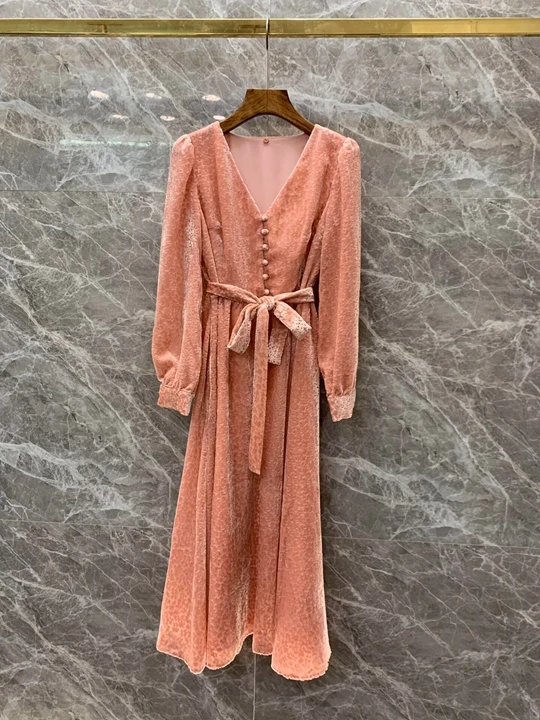 

2019 autumn and winter new women's V-neck tie waist net color velvet dress 916