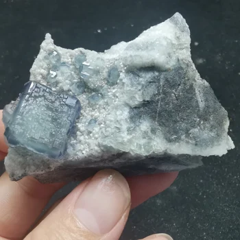 

38.8g100% natural rare blue fluorite mineral specimen stone and crystal energy healing stone decorated with Quartz Gemstone