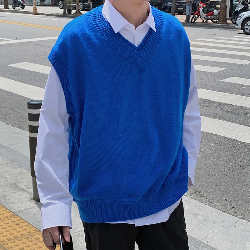 Winter New Sweater Vest Men Warm Fashion Solid Color Casual V-neck Sweater Pullover Man Streetwear Wild Loose Sleeveless Sweater Winter New Sweater Vest Men Warm Fashion Solid Color Casual V-neck Sweater Pullover Man Streetwear Wild Loose Sleeveless Sweater