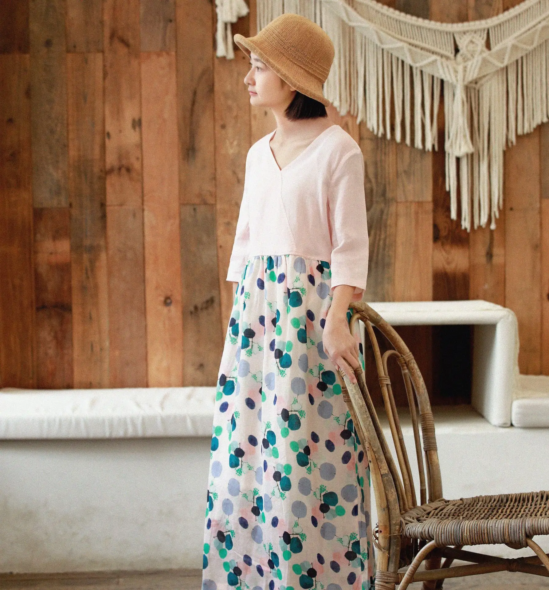 

Women Spring Loose Ramie Polka Dot Patchwork V Neck Three Quarter Sleeve Dress Ladies Vintage Ramie Dresses Female 2020 Dress