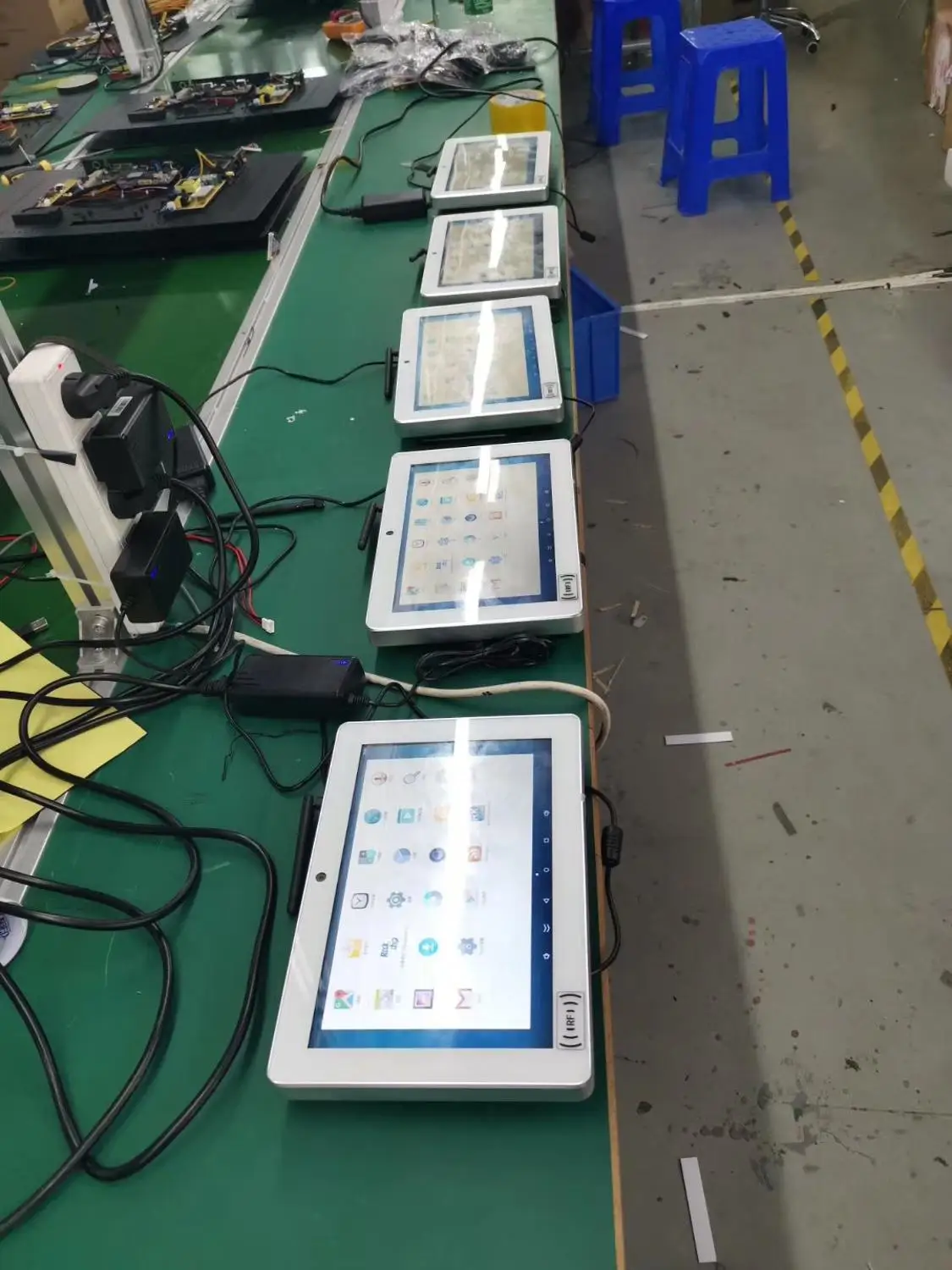 

15.6'' inch tablet fingerprint Recognition attendance AIO lcd Touch creen with IC card reader inserted
