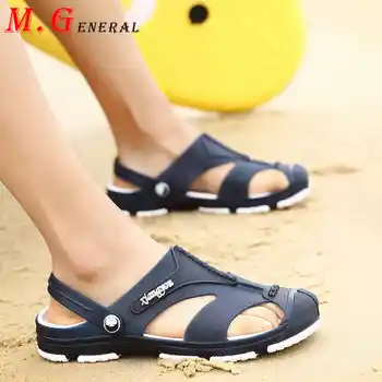 

Men's Sandals for Men Summer Clogs Croc Shoes Man Garden Jelly Beach Slippers Slip-on Casual Sandalia Quick Dry Hole Klapki C35
