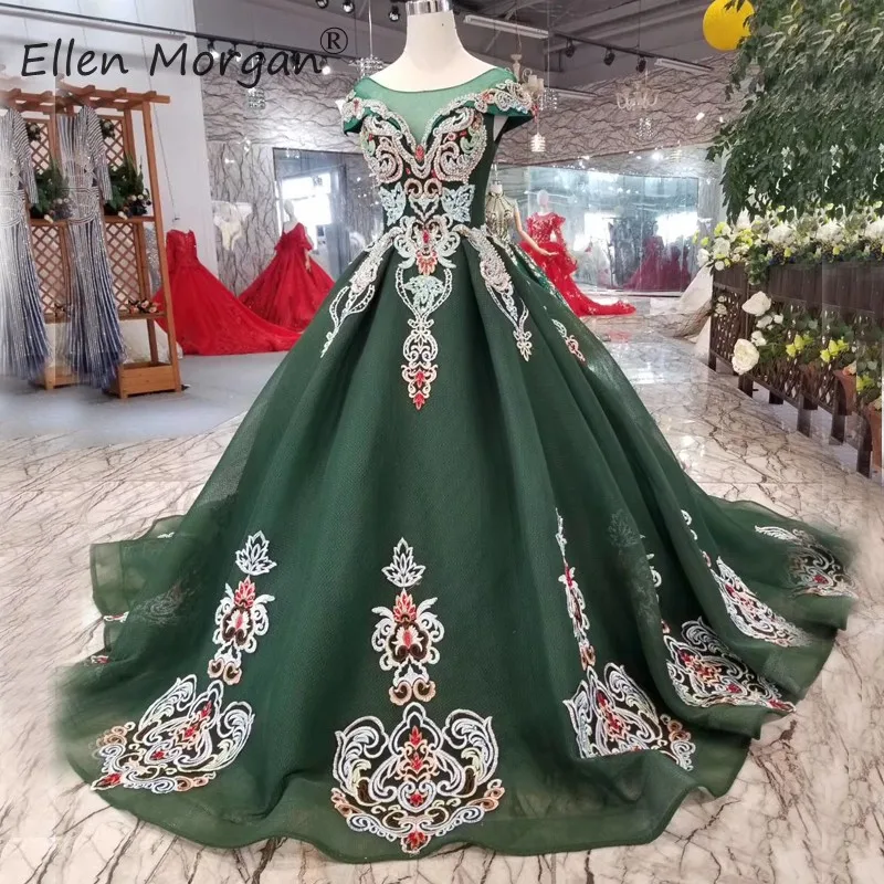 

Saudi Arabian Dark Green Evening Dresses Long Ball Gowns Elegant 2019 Boat Neck Cap Sleeve Beads Applique Formal Event Party