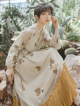 

2019 Autumn New Arrival Fashion Stand Collar Flower Embroidery Plaid Long Sleeve Woman Long Chiffon Dress