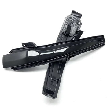 

2pcs Brand New And High Quality For Mercedes C E S GLC W205 W222 W213 X253 LED Turn Signal Indicator Light