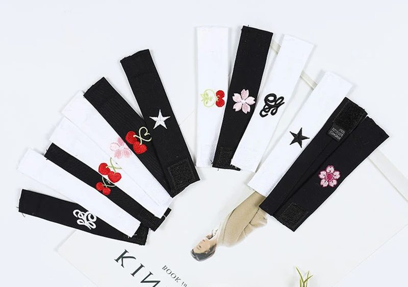 Рисунок 5 - Шарф в стиле матросского костюма