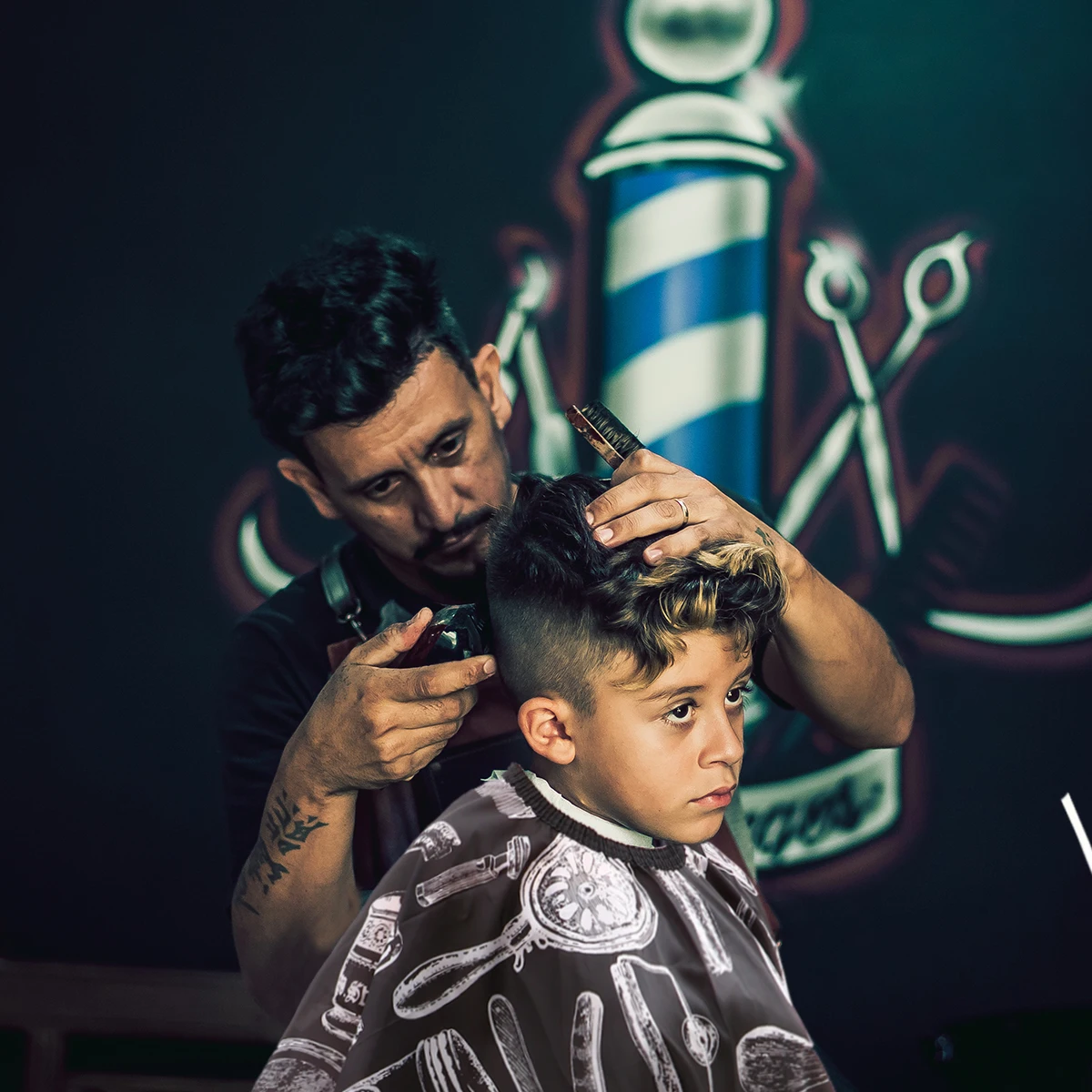 1 комплект/9 шт. Парикмахерская накидка для парикмахерской аксессуары Barberia