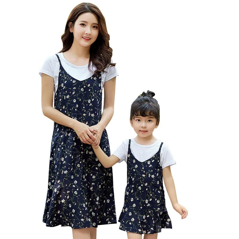 

Fashion Mother-daughter Matching Outfit Floral-Print Strapped Dress Short Sleeve Two-Piece Set Korean-style Mom Daughter Dress