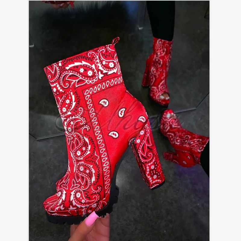 

Totem Printing Lady Casual Boots Plus Size Women Ankle Boots 2020 Autumn Winter New Fashion Zipper Mouth Boots Square Heel