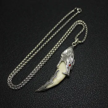 

Men Wolf Tooth Spike Pendant Necklace Ethnic Style Brave Tibetan Silver Male Pendant Necklaces For Warrior Adult Ceremony