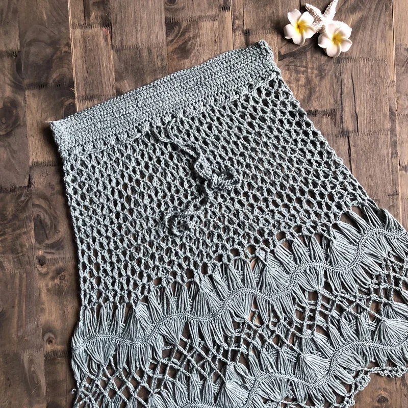 Сексуальные летние вязаные крючком купальники Цветочные BOHO мини юбки прозрачные Парео Пляжная одежда ручной работы открытая Короткая Юбка Кружевное бикини