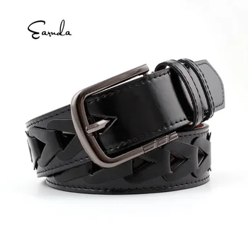 

Earnda Women Wears A Piece Of Triangle Microfiber Wide Belt By Hand Fashion Punching Belt Women's Trendy Jeans Belt