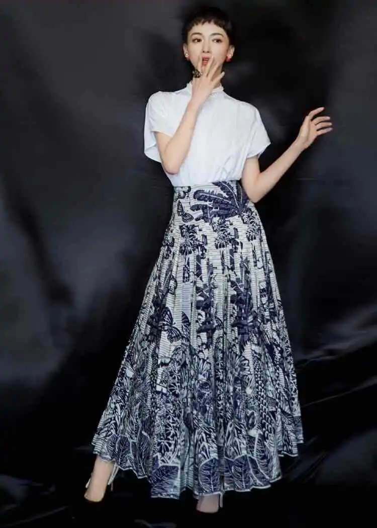 

Wu Chose Your Celebrity Style 2020 Spring D Home High-waisted Slimming Hip Slimming Skirt Printed Pleated Big Hemline Longuette