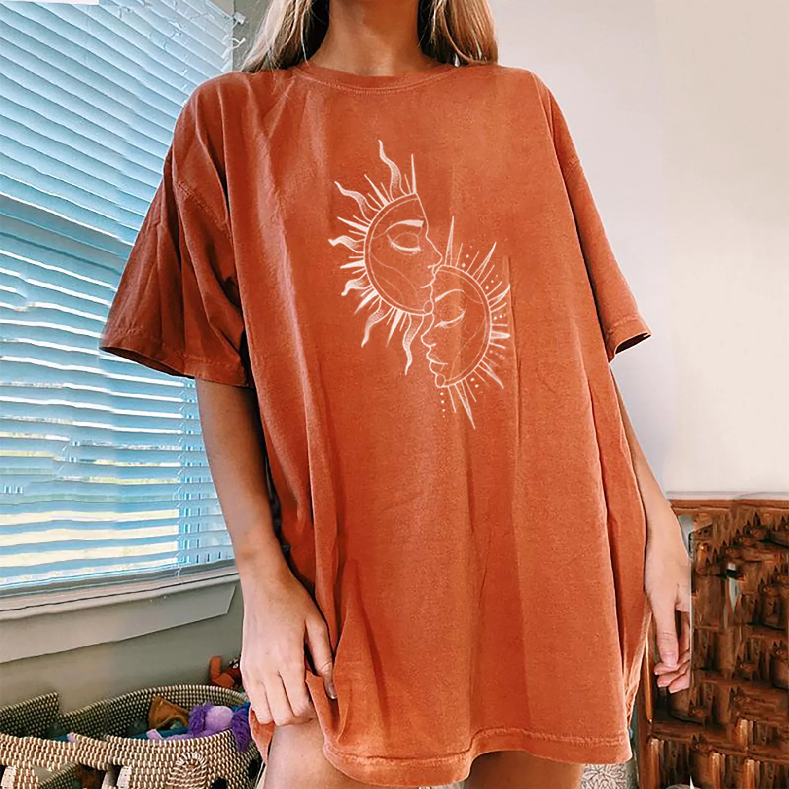 Oversized Women Tshirt Printing Women's Vintage Sun And Moon Printed Pattern Short Sleeve Tops Female Black T-shirt футболки 1