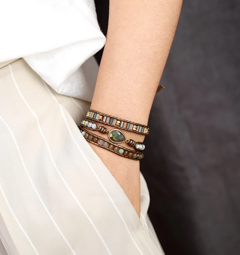 Beaded Bracelet Women Ethnic Leather Wrap Bracelet Labradorite Rhinestone Moonstone Beads 3 Strands Bracelet