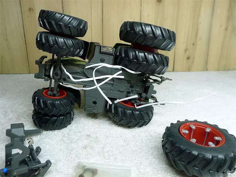 Редкая Изысканная 1:32 718 8WD сельскохозяйственная модель транспортного средства