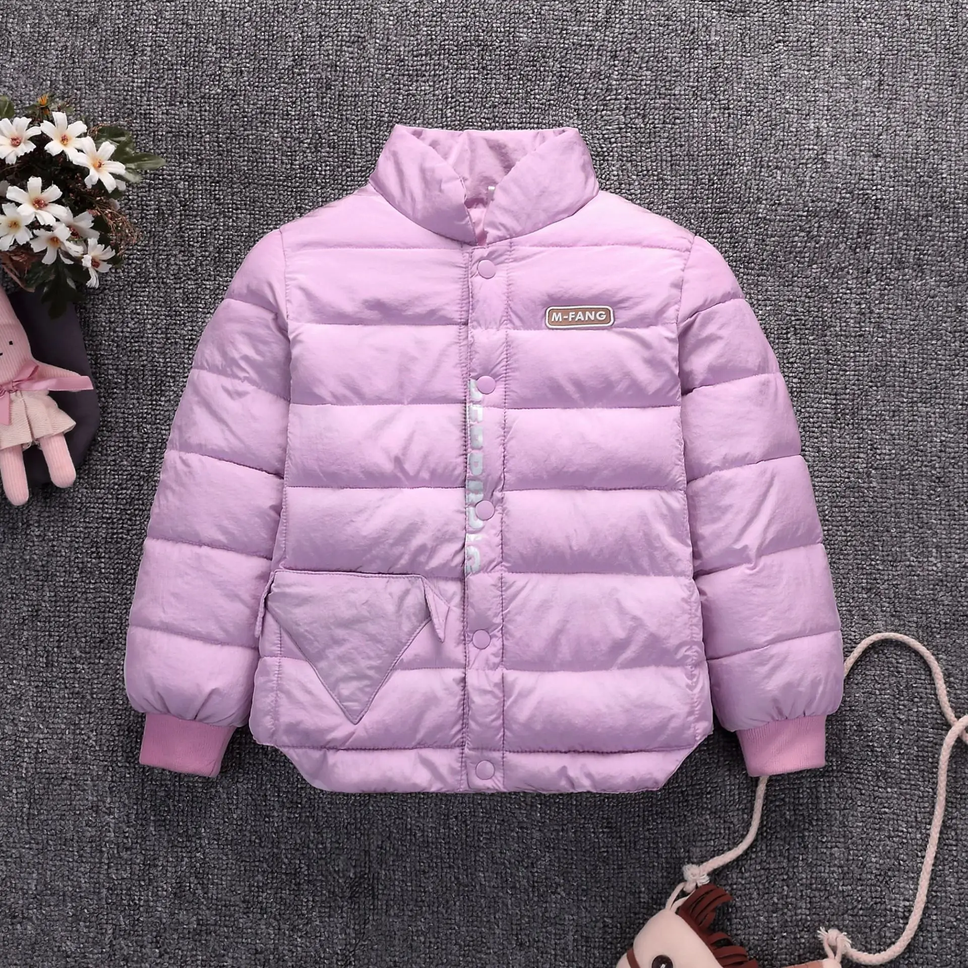 Новинка года; детская верхняя одежда с хлопковой подкладкой для девочек и мальчиков одежда с хлопковой подкладкой зимняя теплая одежда с милым рисунком