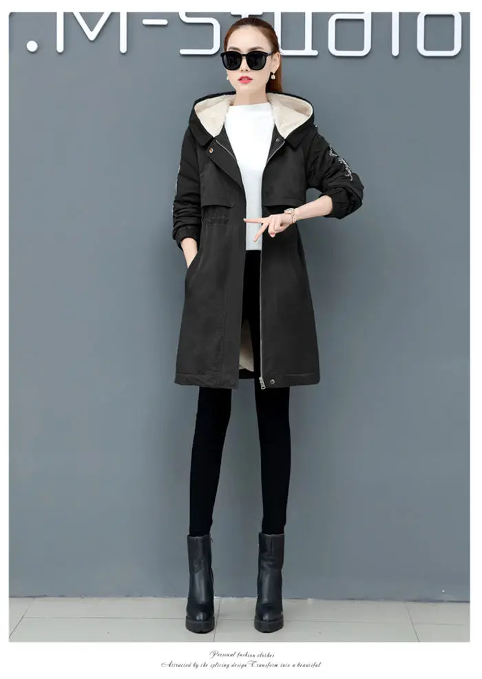 Бархатная Женская ветровка, осенняя и зимняя Корейская длинная куртка с капюшоном, тонкое уплотненное пальто из овечьей шерсти f2332