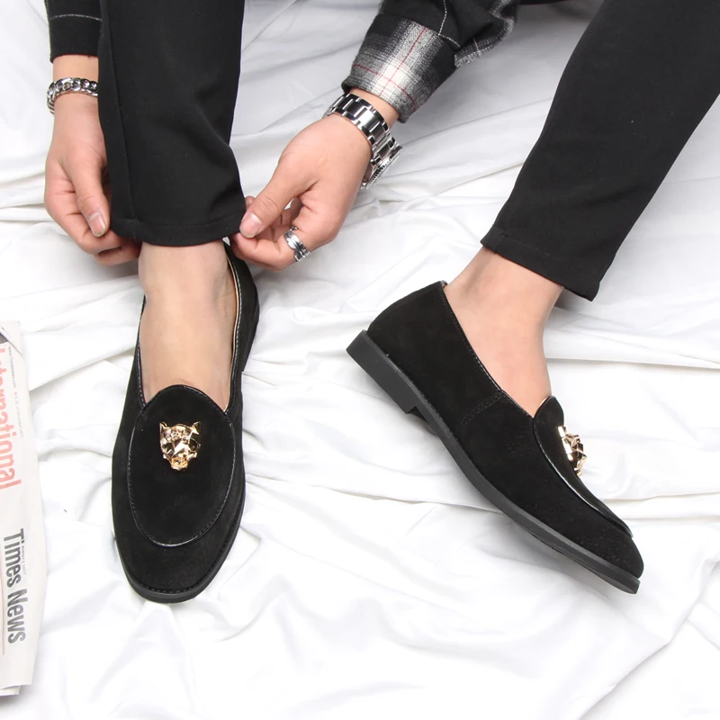 Luxury Brand Leopard Head Casual Leather Shoes Men Flats Moccasins Loafers High Quality Soft Comfortable Classic Business Shoes