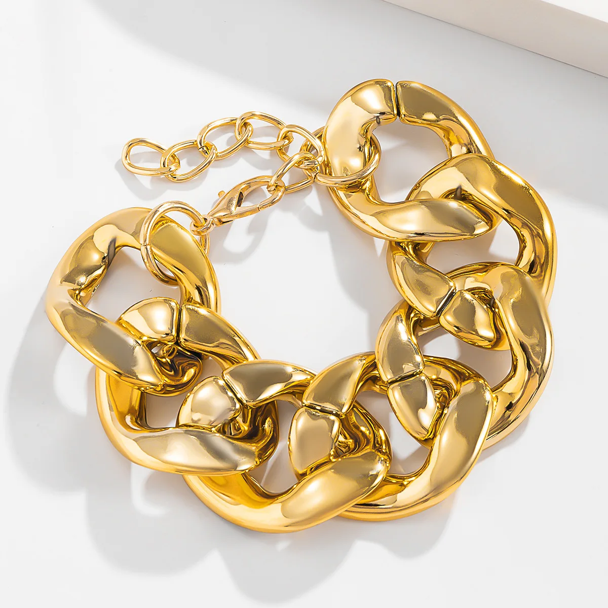 Chain bracelet Retro Simple Hip Hop Thick Link Chain Bracelet Women's CCB Material Exaggerated Cool Twist Thicks Bracelets Glamour Girl Jewelry