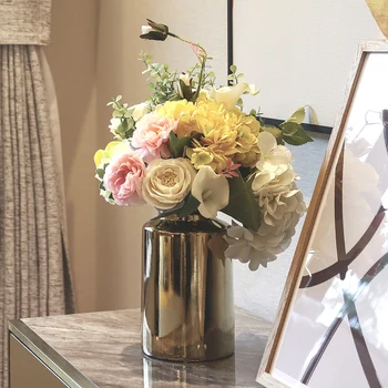 

Golden Electroplated Ceramic Vase Living Room Decor Garden Flower Furnishings Light Luxury Style Desktop Decoration