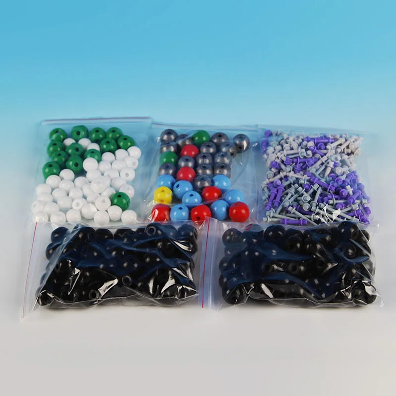 Molecular-Model-XMM-001-J3111-A-2