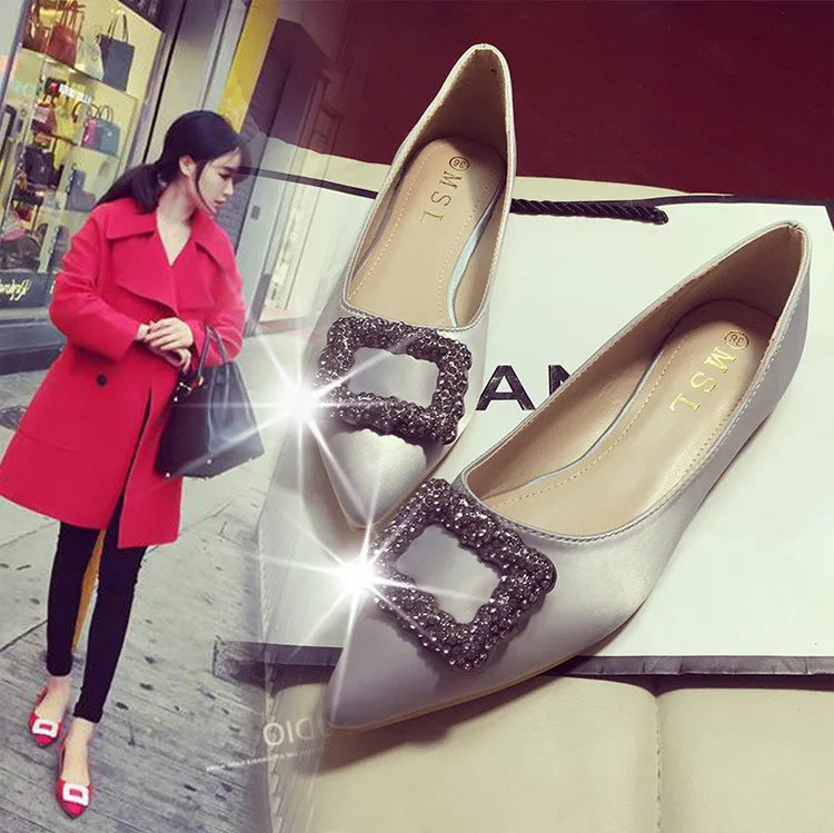 

Metal Decoration With Basic Slip-On Pumps for Women Crystal Pointed Toe Fashion Low Heel Ladies Pumps Casual Single Shoes