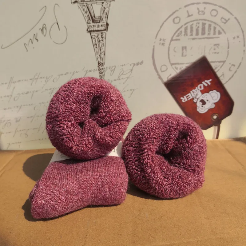 Bean Red Суперплотные однотонные носки из мериносовой шерсти; носки с кроличьими сапогами для холодной зимы; теплые забавные женские носки для русской зимы - Цвет: Bean Red