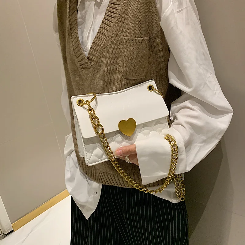 

Bag Women's New Style Hipster Women's Versitile Fashion High Grade Sense Shoulder Heart Shape Simple Chain Shoulder Women's Squa